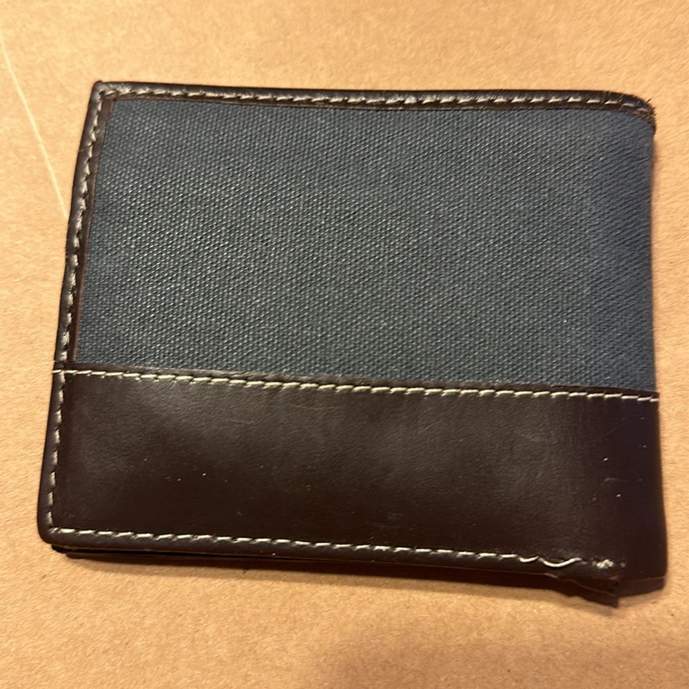 Timberland Wallet - Picture 6 of 6